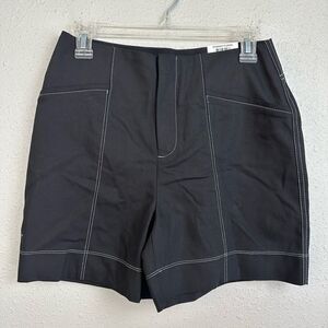 NWT INC Women’s Shorts